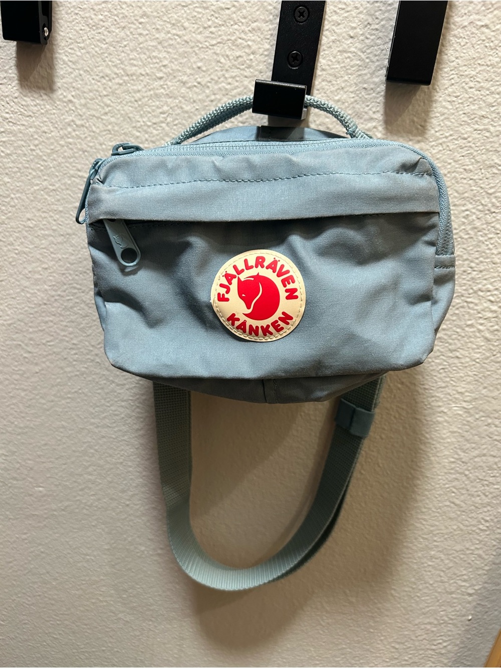 Fjällräven Kånken Hip Pack Everyday Outdoor. UNISEX. Beautiful light blue color